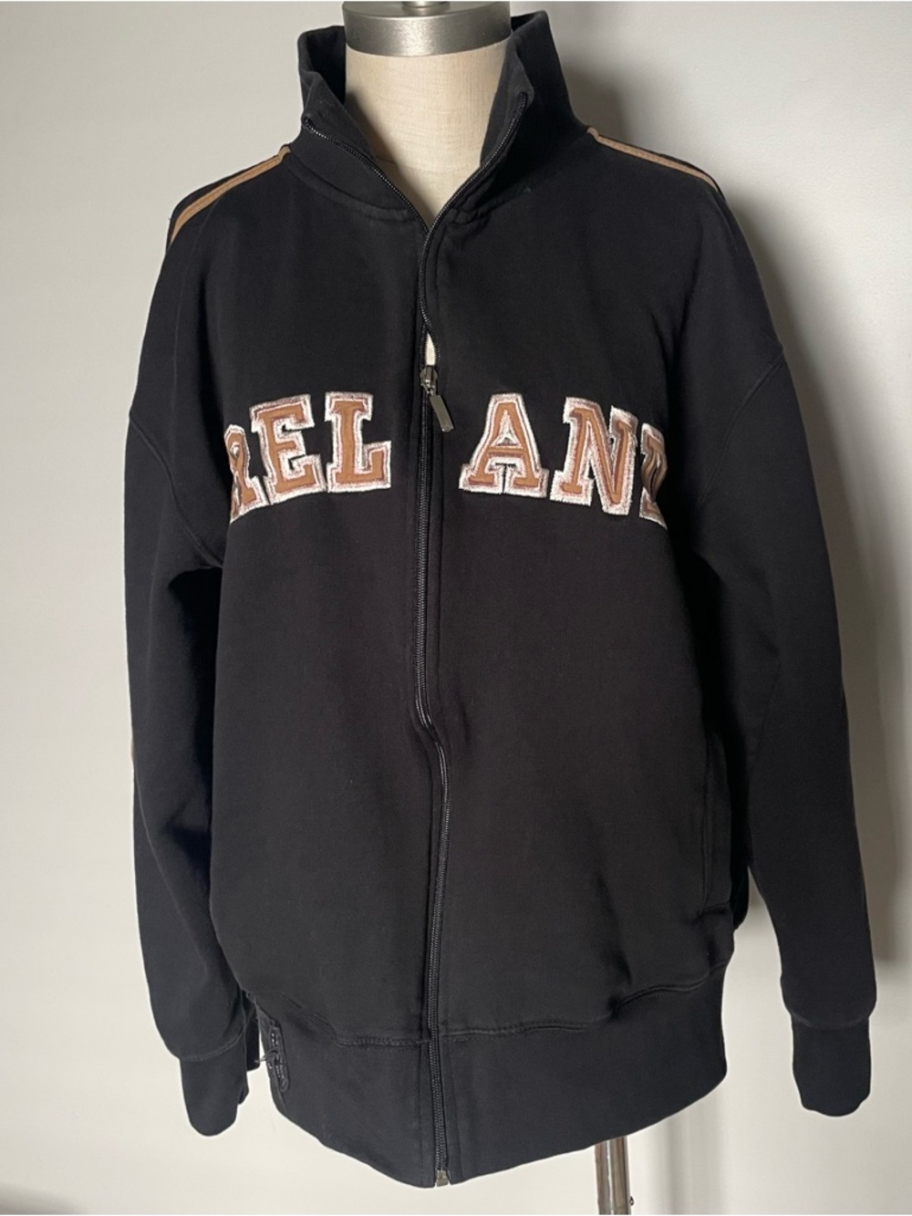 Ireland Dolman Clothing sweatshirt jacket size XL.